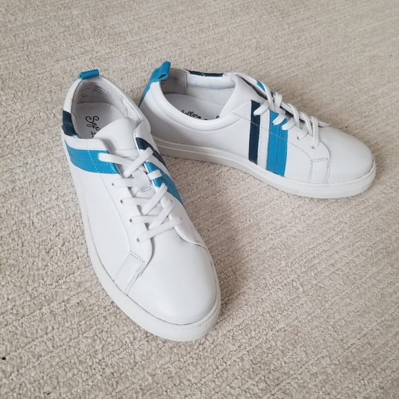 Seychelles Stand Out X One Love Sneaker